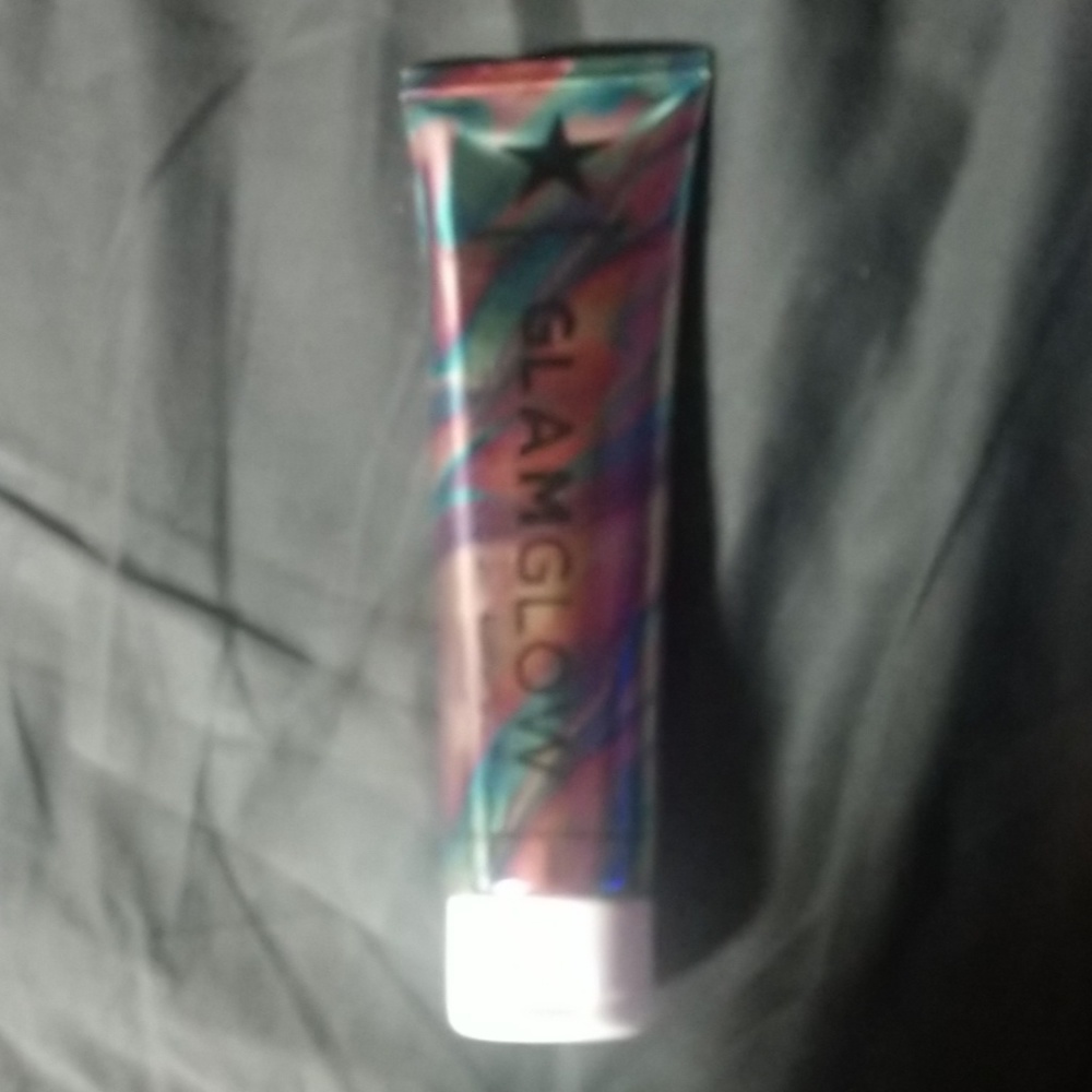 Glamglow Gentlebubble daily conditioning cleaner